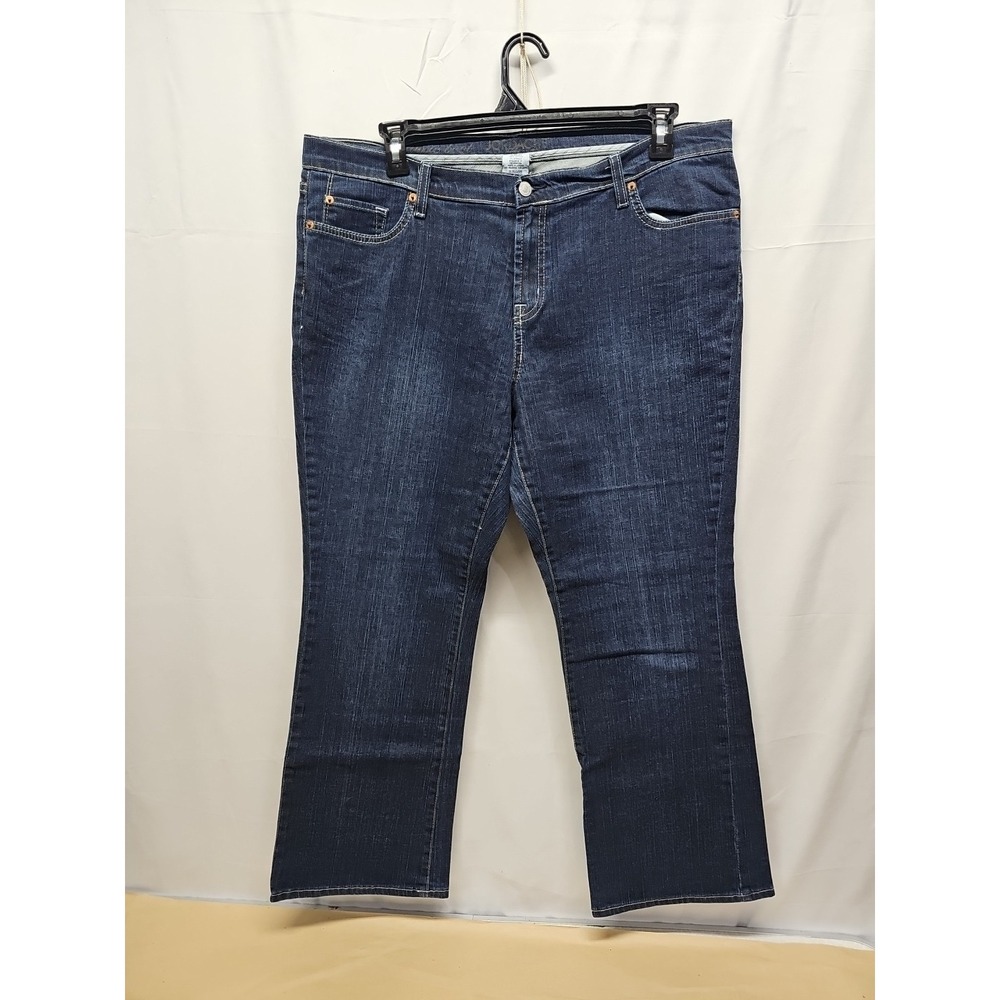 Jordache Women's Blue Vintage Classic Bootcut Denim Jeans Size 18s‎ 40X30.5 - Picture 2 of 14